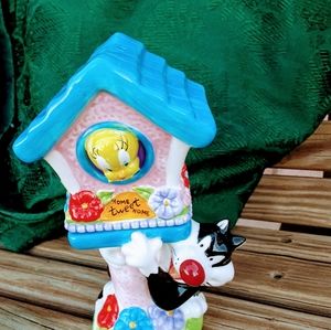 LAST CALL Warner Brothers Looney Toons S&P Set